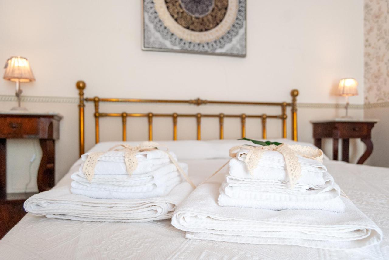B&B Risveglio Col Rosone Lecce Luaran gambar
