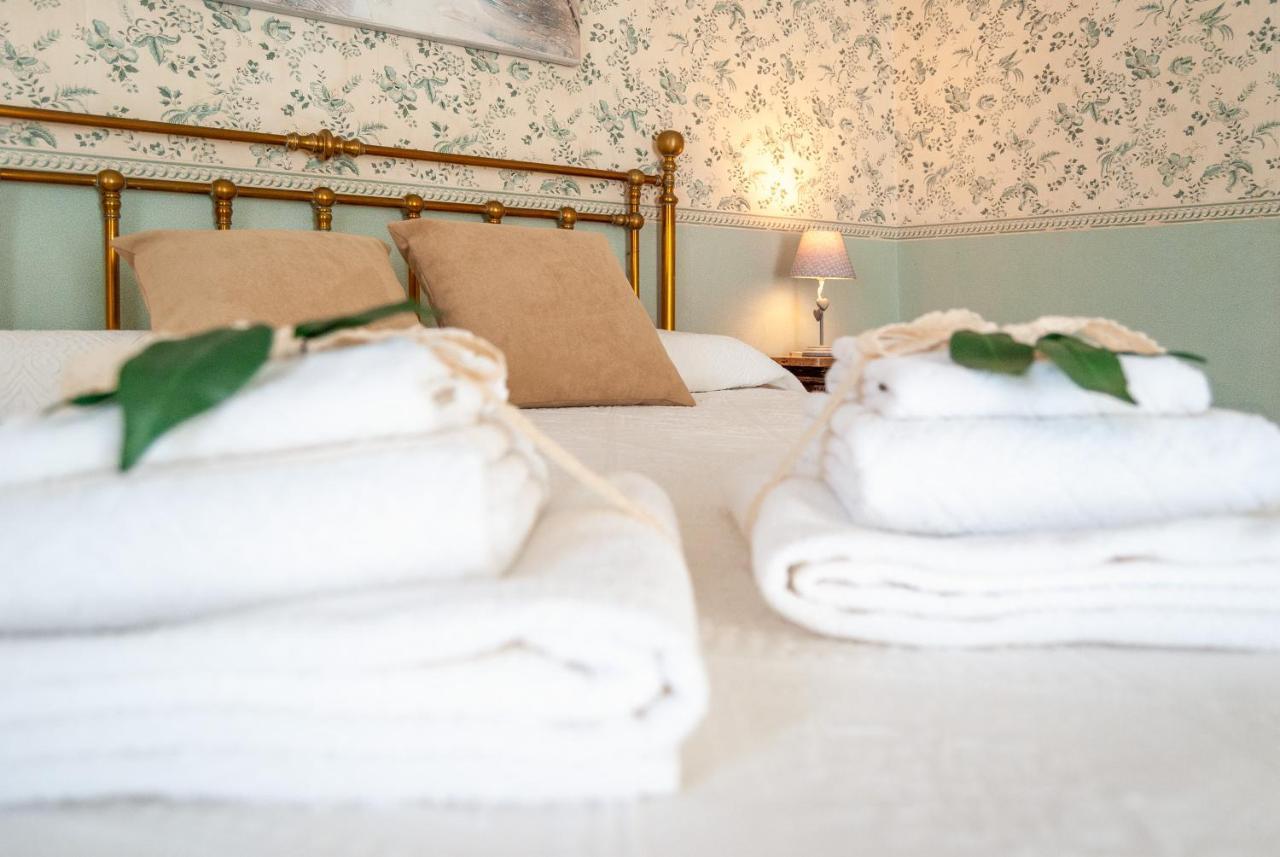 B&B Risveglio Col Rosone Lecce Luaran gambar